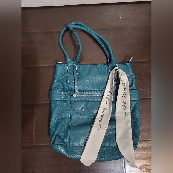 Mossimo Supply Co. Handbags - Mossimo Supply Co. Teal Tote Bag with Strap